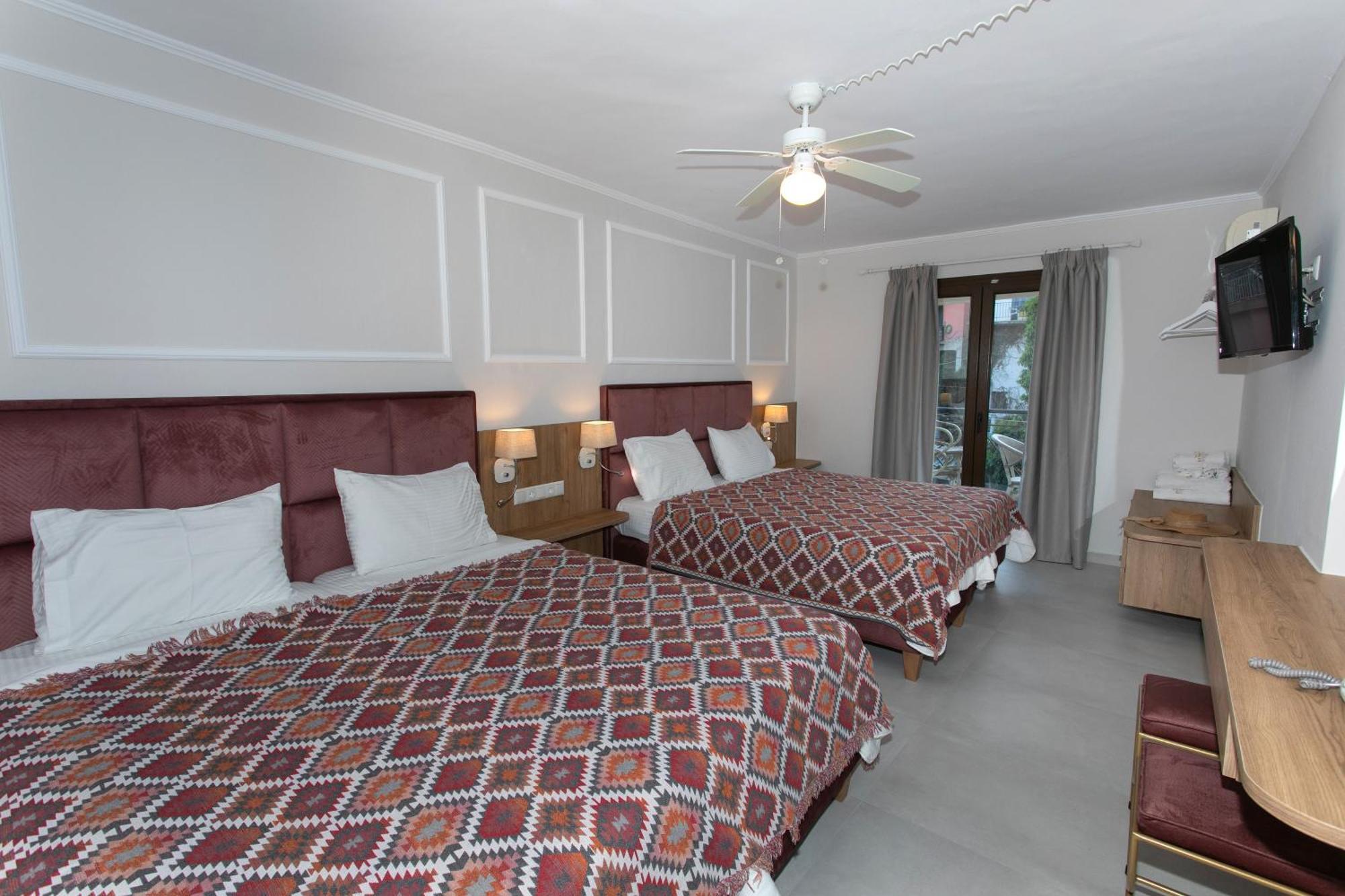 Paradise Hotel Парга Экстерьер фото
