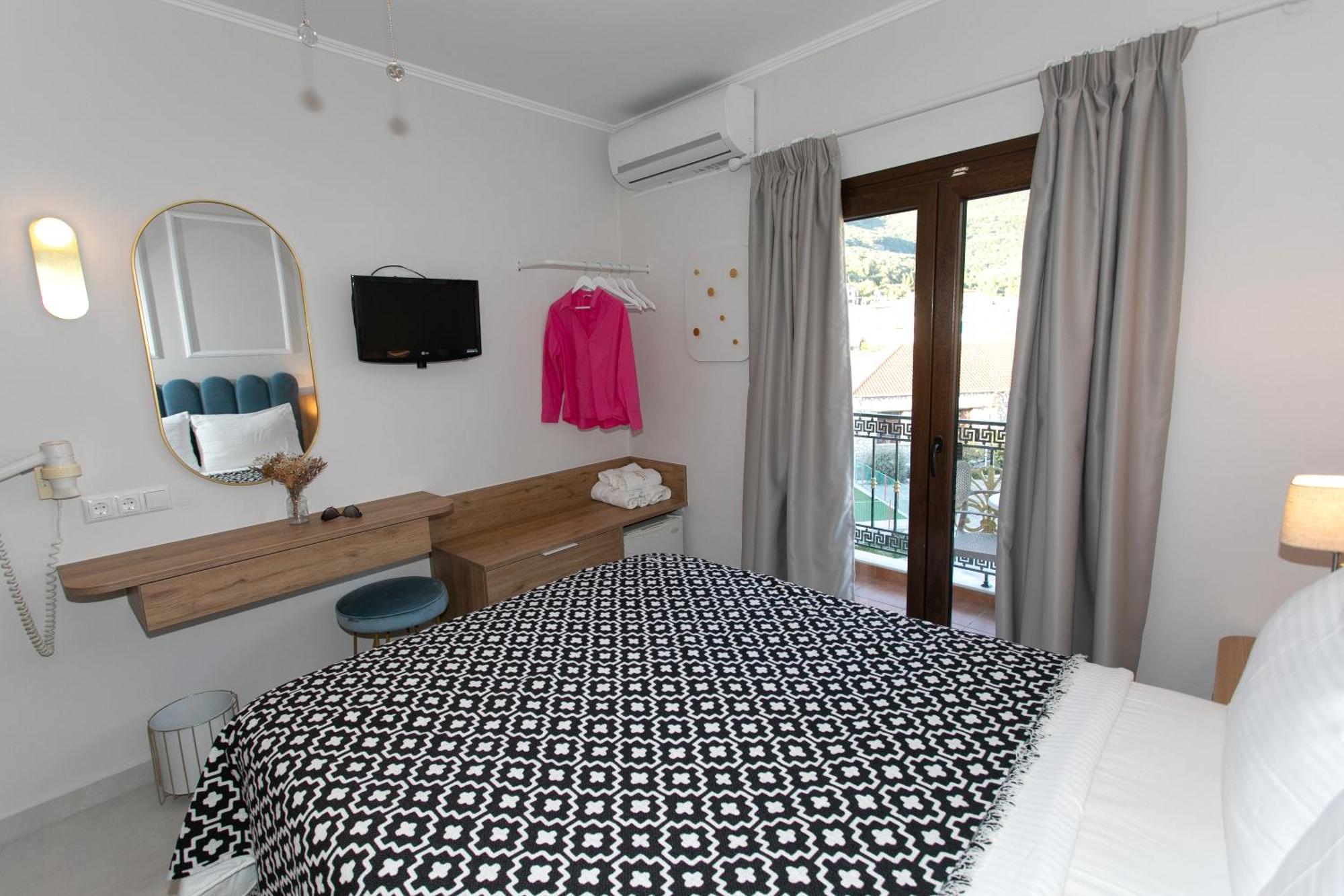 Paradise Hotel Парга Экстерьер фото